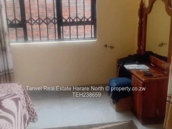 *Glaudina $65k neg  - Neat 4 beds house main bed with ensuite (tub and shower),guest bath and toilet