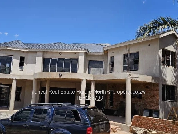 BROOKEVIEW INCOMPLETE DOUBLE STOREY FOR SALE .Sitting on a 2000 sqm stand, this lovely incomplete ho