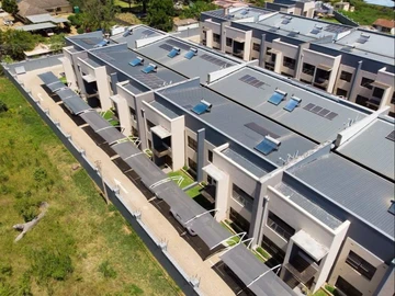 3 Bedroom Flat & Apartment