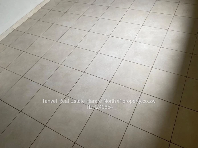 2 beds apartment  Carrick Creagh Estate Borrowdale.  Available 1st March 2026.  Fitted Kitchen.