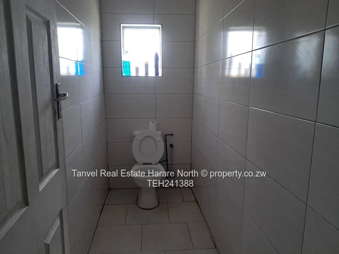 EMERALD HILL HOUSE FOR SALE  4 bedroomed with MES Fitted kitchen,lounge and dining, bathroom with tu