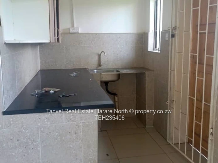 Hatfield.Two bedroomed house with a lounge and Kitchen in a Prime location 