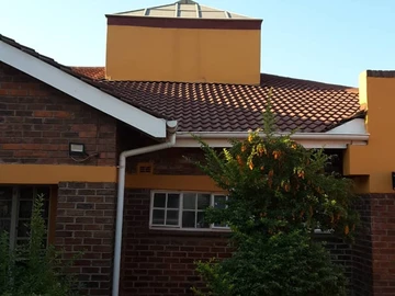 Farm & Agricultural Land