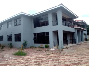 3 Bedroom Townhouse Complex