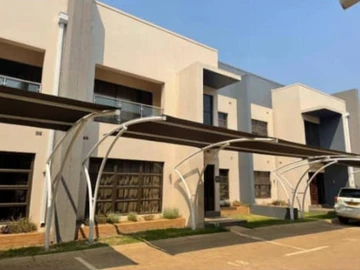 3 Bedroom Flat & Apartment