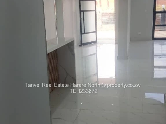 Pomona Nyeredzi Ridge .250k. House for Sale –   *Land Size: 600sqm | Ready for Title Deeds   