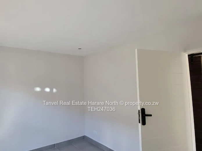 Available for Rental immediately in Graylands Estate is this state of the art 3 bedrooms house with 